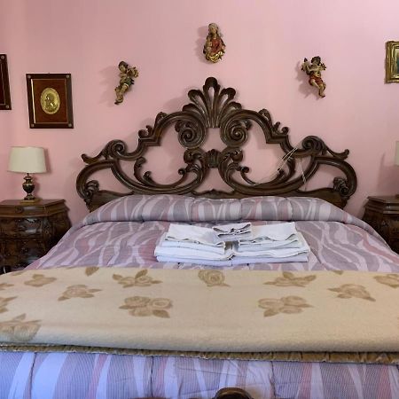 La Casa Dei Sapori 8 Letti 3 Came 1 Cucina Apartment มิรันโดลา ภายนอก รูปภาพ