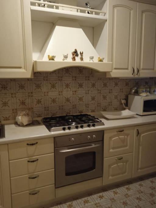 La Casa Dei Sapori 8 Letti 3 Came 1 Cucina Apartment มิรันโดลา ภายนอก รูปภาพ